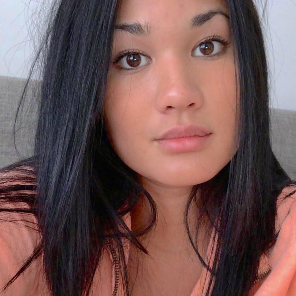 Meet your Posher, Melanie